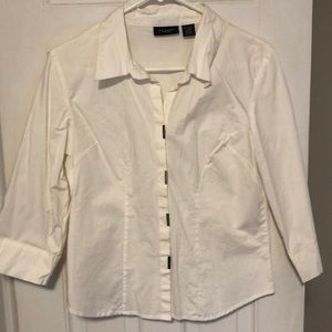 🌱White button down blouse